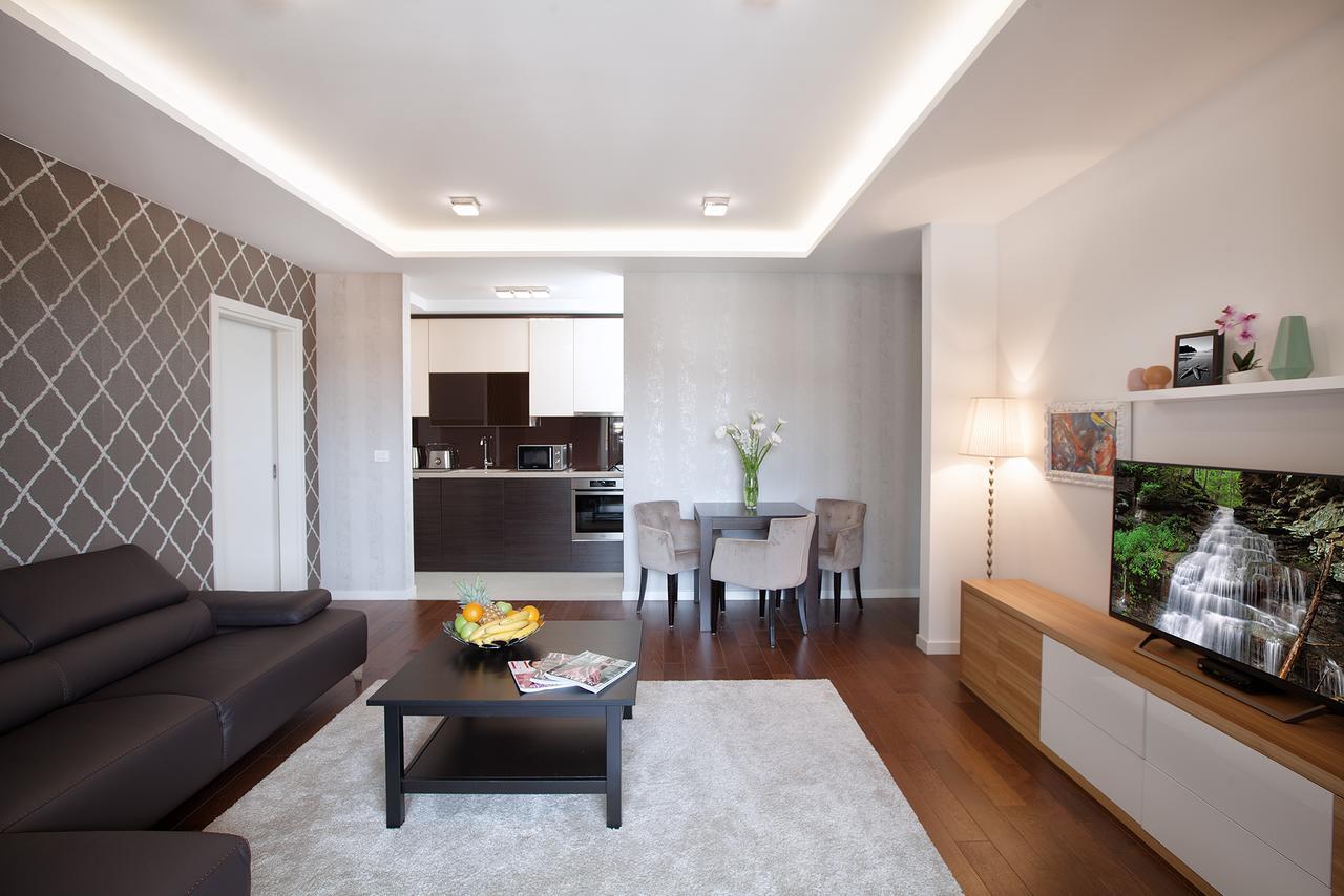 A Blok-apartment The One Apartman *